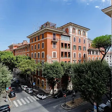 Benaco Elegance Apartment